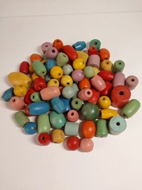 Mixed Color Antique Wooden Beads Set for Kids Crafting